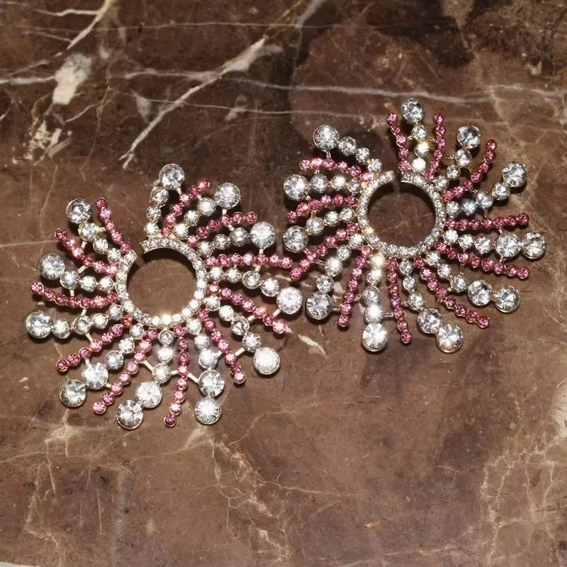 New Fashion Women Shiny Rhinestone Sunshine Styles Dangle Earrings Jewelry Boutique Evening Dress Statement Earrings Accessories
