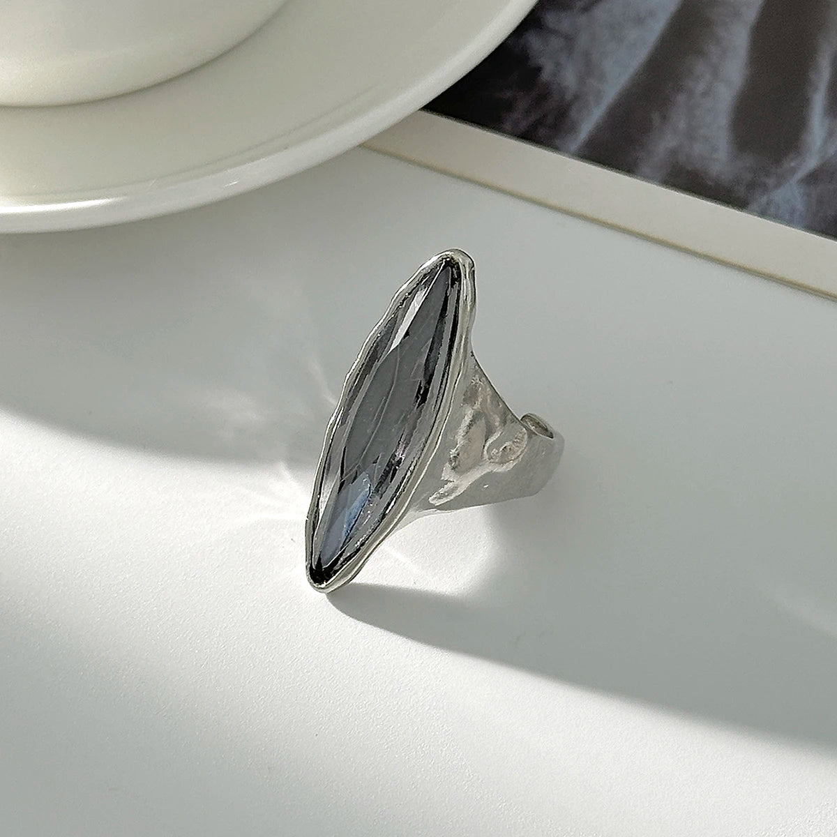 8 Styles Simple Crystal Rings for Women Wedding Bridal Kpop Geometric Knuckle Rings New Year Party Jewelry Accessories