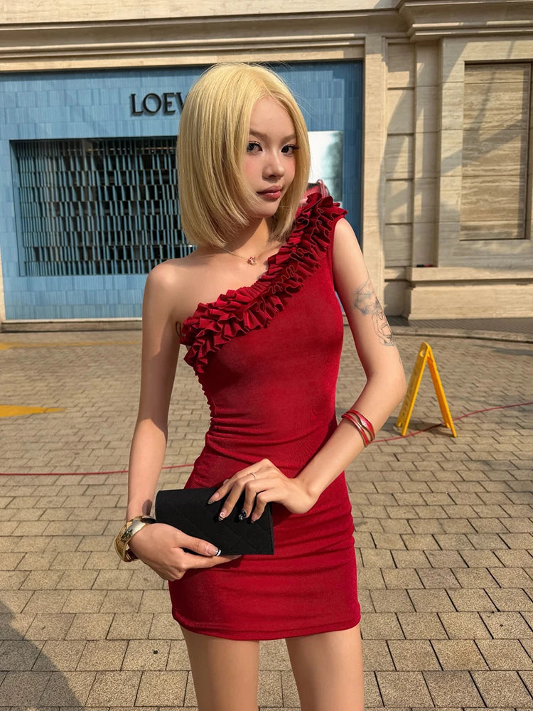 Folds Dress Women Asymmetrical Collar Sleeveless Skinny Summer Fashion Classic Party Sexy Midnight Chic Mini Bodycon