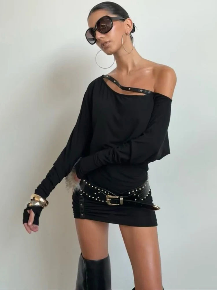 Sexy Slanted Shoulder Dress Women Ruched Batwing Full Sleeve Stretch Skinny Peach Hip Street Clubwear Mini Bodycon