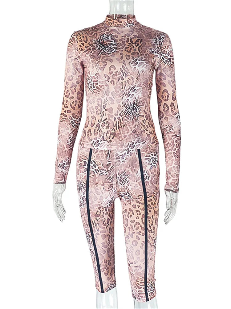 Leopard Print 2 Piece Set Women Autumn Trend o-Neck Full Sleeve Tops+Skinny Peach Hip Shorts Street Wild Style Suits