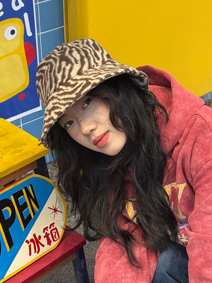 2025 Winter New Arrivals Y2K Vintage Zebra-Stripe Hat For Woman