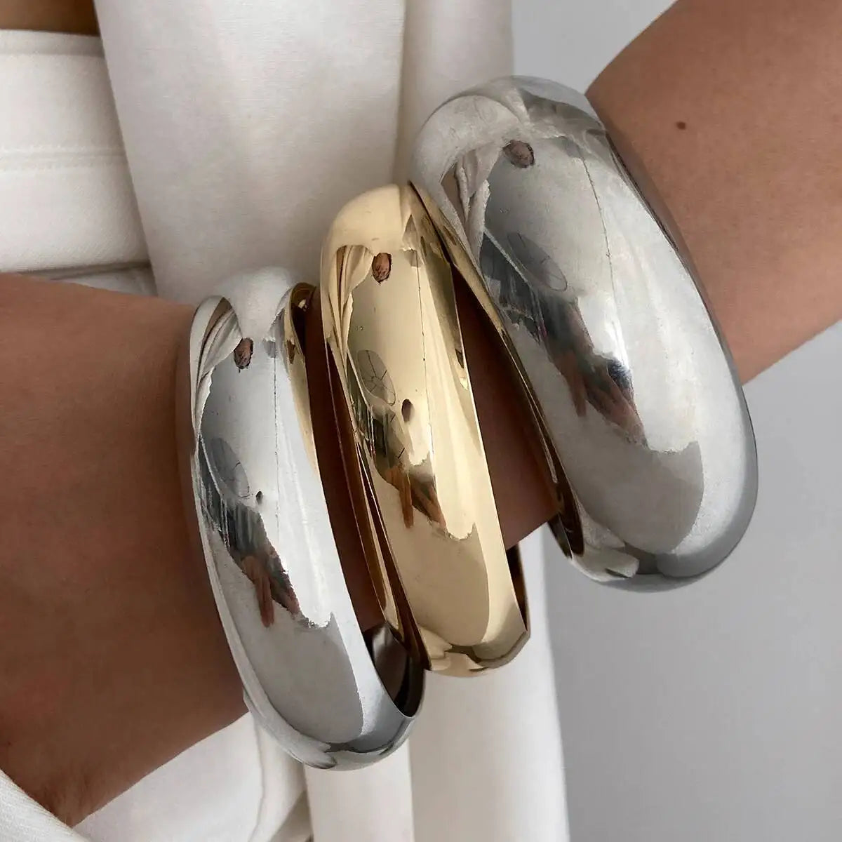 3Pcs/Set Punk Hip Hop Chunky Bracelets for Women Exaggerated Stackable Thick Cuff round Bangles Charm Jewelry Accessories