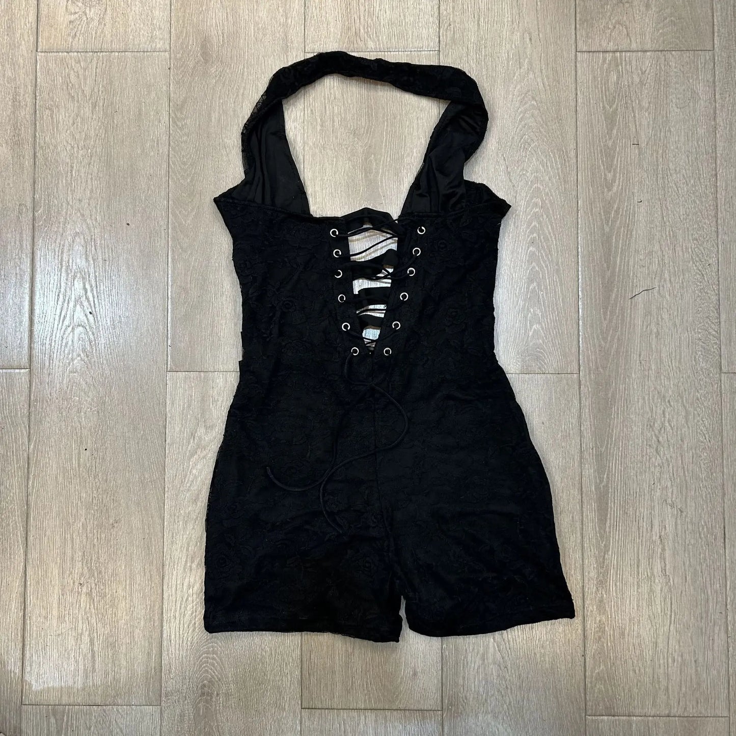 Sexy Hollow Playsuits Women Halter Deep V-Neck Shirring Backles Sleeveless Skinny Peach Hip Midnight Fashion Rompers
