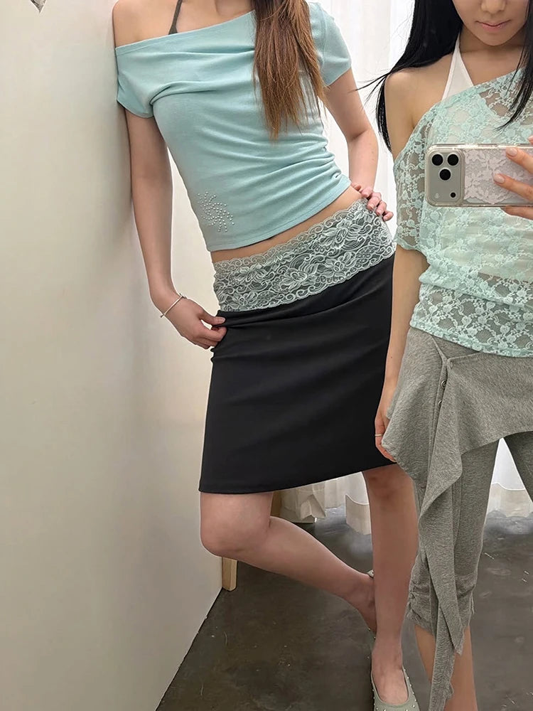 Chic 2-Piece Set Women Slanted Shoulders Rhinestone Decoration t-Shirt+Patchwork Lace Skirt Daily Fashion Leisure Suit