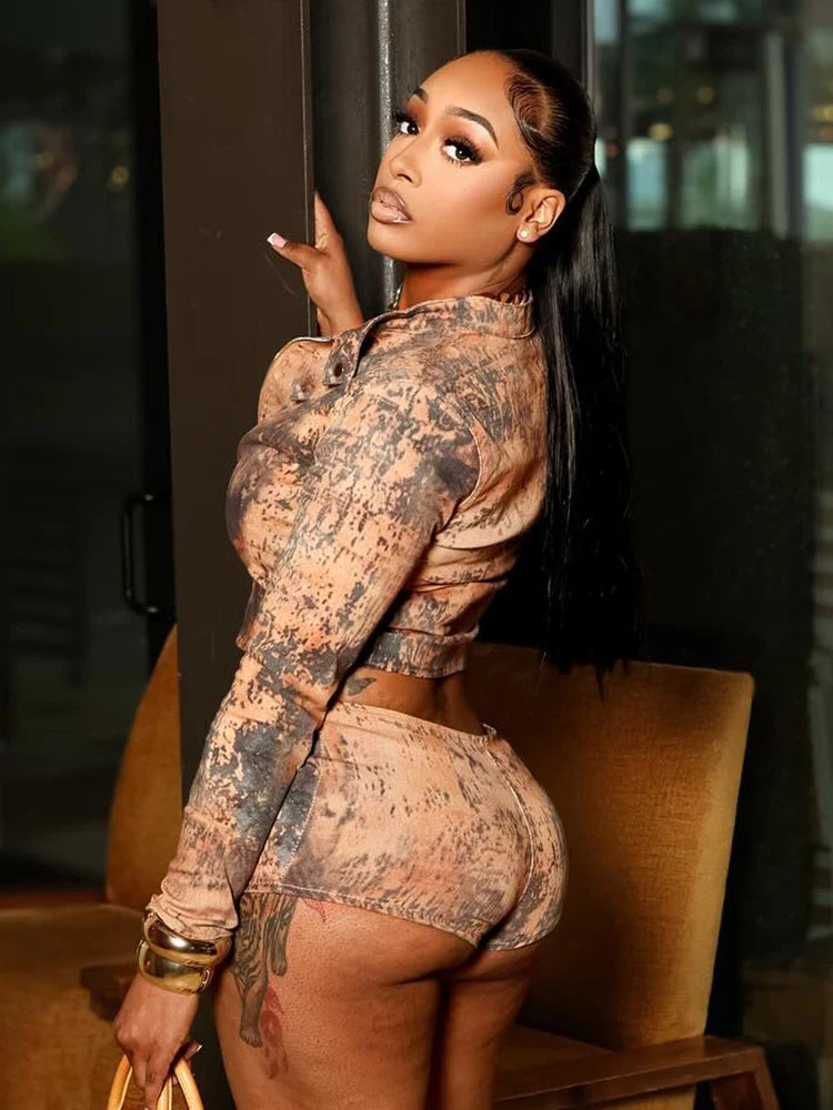 Fashion Sporty 2 Piece Set Women Tie Dye Print Metal Buckle Crop Jacket+Biker Shorts Matching Streetwear Stretch Suit