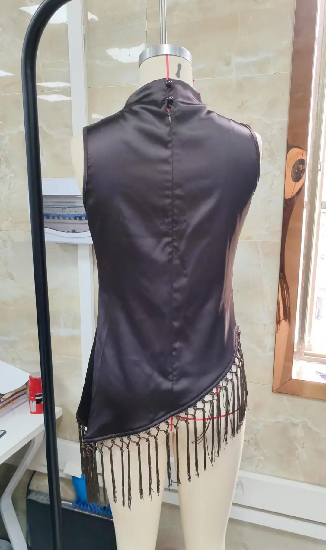Women's Summer Fashion High Neck Asymmetrical Fringed Tanks Tops Sleeveless Solid Color Ruched Tassel Hem Slim Fit Vests