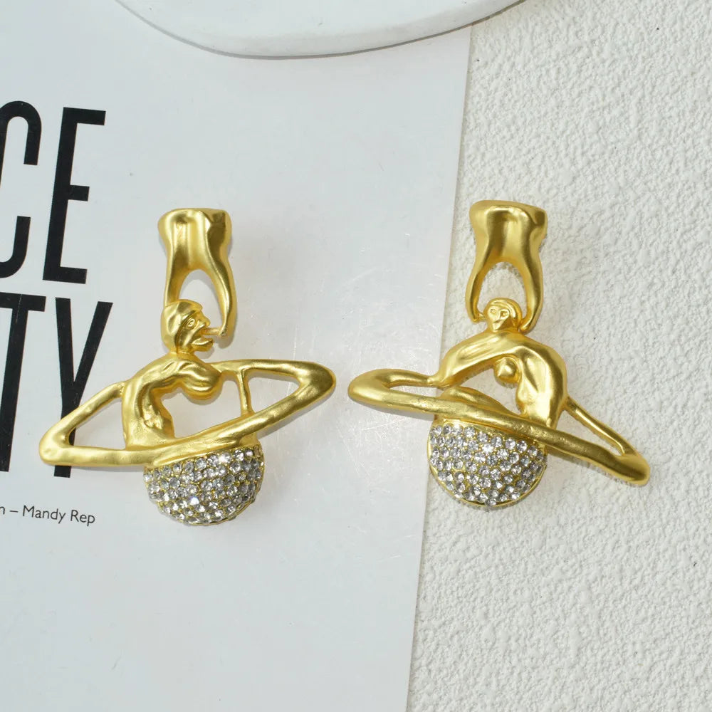 Baroque Style Vintage Resin Big Eyes Dangle Earrings For Women Jewelry New Arrival Fashion Exaggerated Lady Ears' Accessories