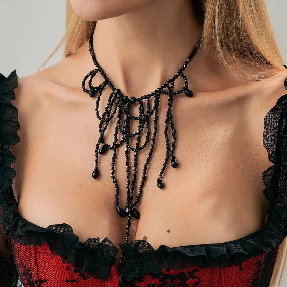 Women's Neo-Gothic Black Red Crystal Beaded Tassel Pendant Necklace Vintage Halloween Party Jewelry Accessory