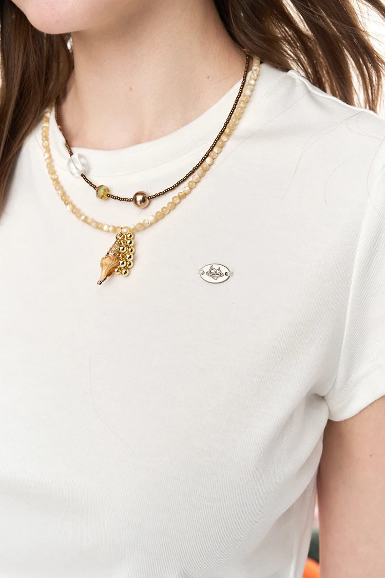Women's Elegant Slim T-Shirt with Layered Lace Hem, Chic White Ruffle Tee for Daily Wear, Graceful Commute Top