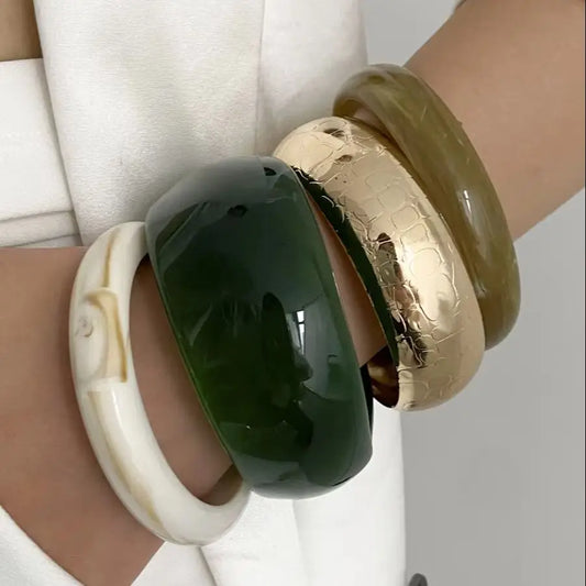 Trendy Vintage Green Resin Thick Chunky Bangles for Women 2025 New Exquisite Stacking Up Bracelet Daily Party Jewelry
