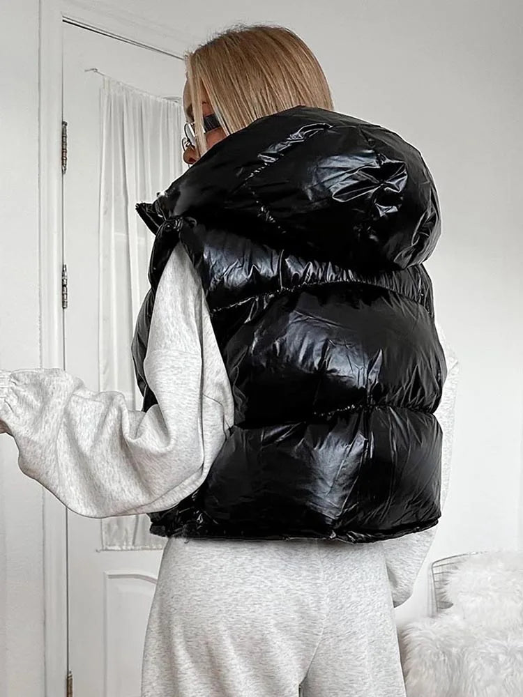 Casual Hooded Zip Crop Tank Tops Women Warm Shirring Hem Metal Buckle Basic Street Quilted Warm Stree Vest Jacket