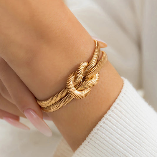 Unique Adjustable Twisted Chunky Snake Chain Bracelet for Women Vintage Knotted Link Bangles Grunge Jewelry Steampunk