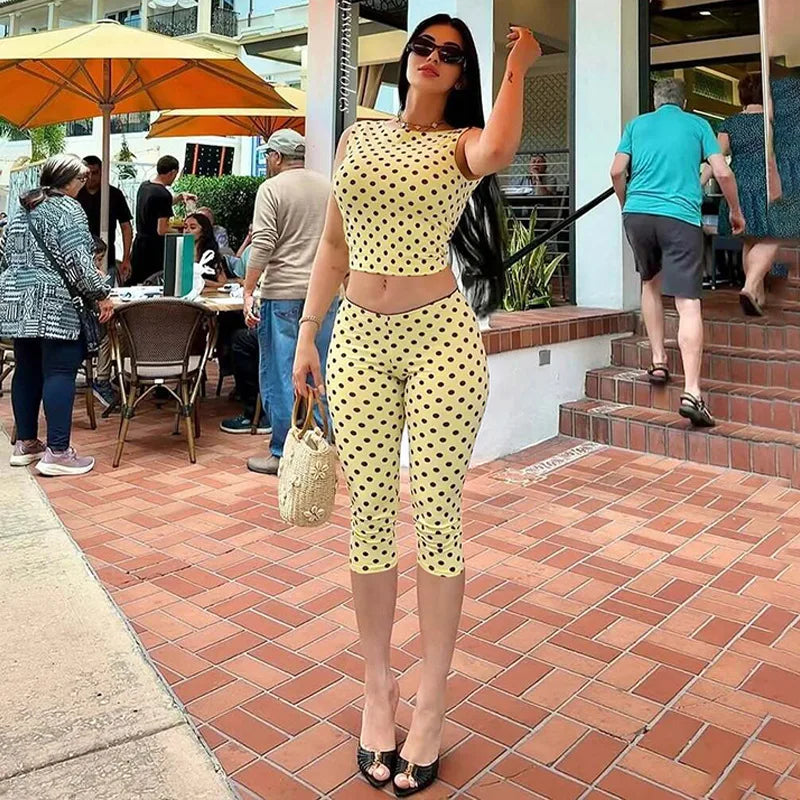 Summer Vacation Women Polka Dot Two Piece Matching Set Sleeveless Cropped Tank Top High Waist Capri Leggings Streetwear