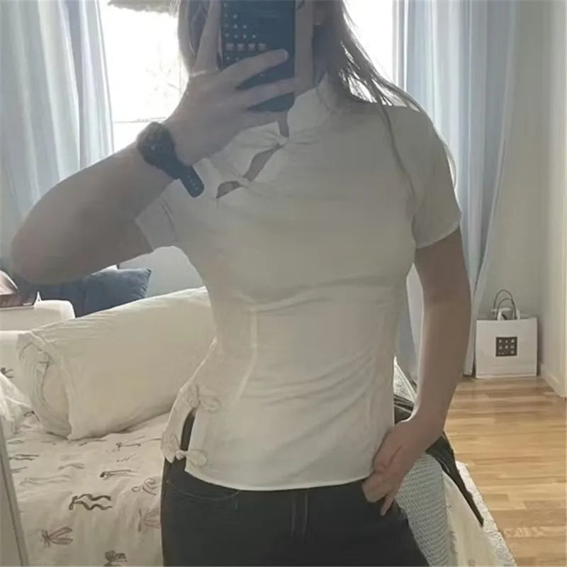 Women White Cheongsam Style Top Short Sleeve Stand Collar Frog Button Blouse Fitted Jacquard Crop Top with Side Slits