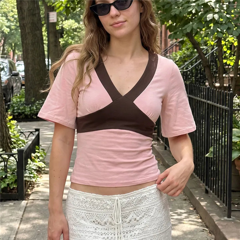 Womens Contrast Color Cross V Neck Short Sleeve Crop Tee Slim Fitted Patchwork Tshirt Summer Casual Y2K Cropped Top