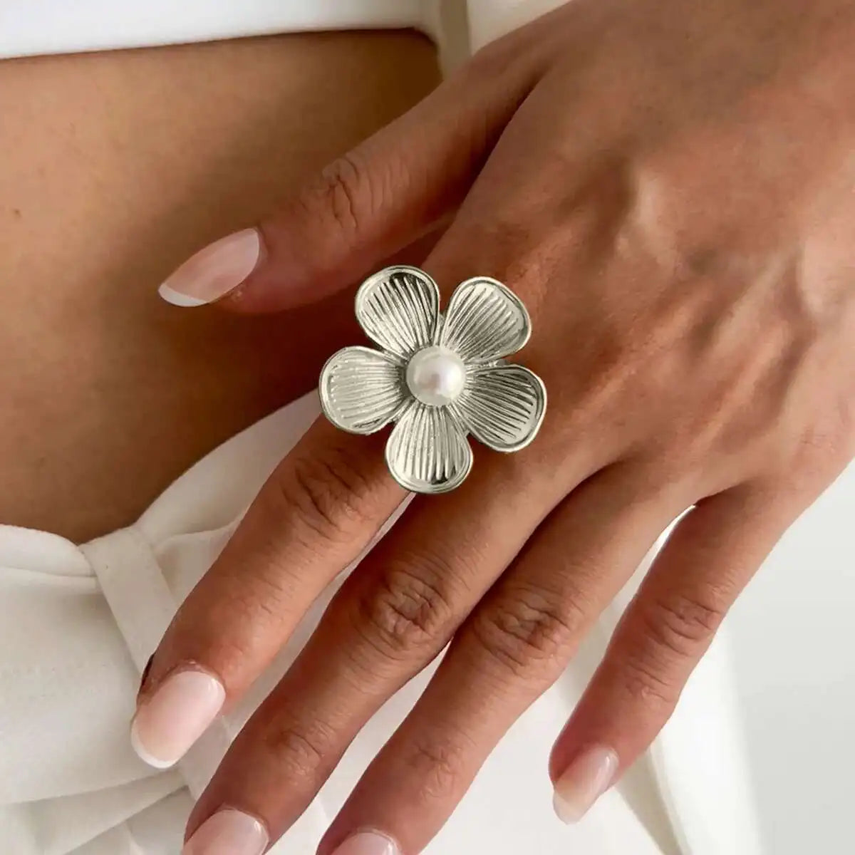 Creative Unique Metal Petal Flower Branch Open Ring Women Punk Gold Color Geometric Adjustable Rings Y2K Couple Jewelry