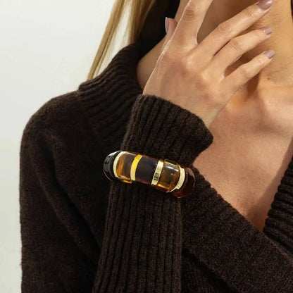 Vintage Acrylic Amber Elastic Geometric Chain Bracelet Women Punk Boho Stretchy Resin Splice Bangle Couple Jewelry 2026