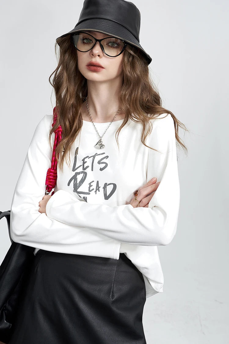 Women's Long Sleeve White T-Shirt with Letter Print, Casual Round Neck Graphic Tee for Everyday, Basic White Top
