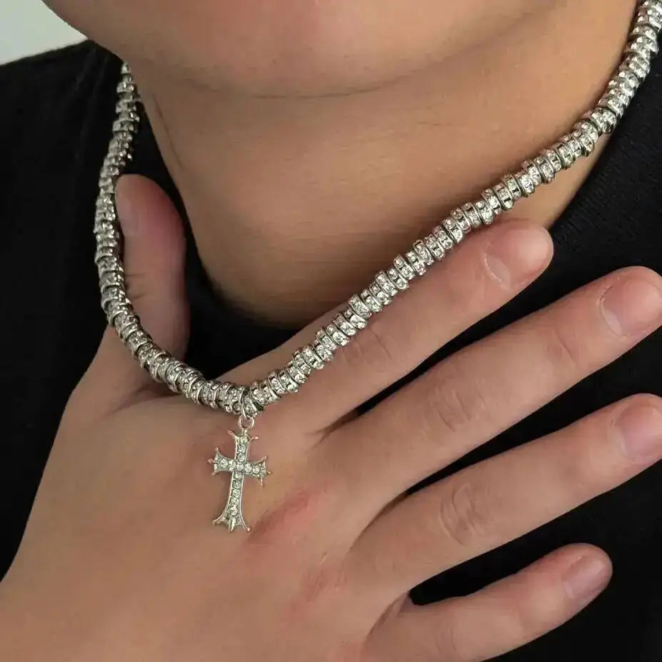 Gothic Jesus Cross Pendant Necklace Men Hip Hop Retro Rhinestone Circular Beaded Choker Necklace Couple Jewelry Gifts