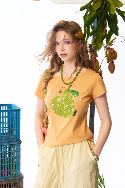 Women's Cropped Short Sleeve Tee with Pear Letter Embroidery, Hollow Twist Neck Slim Fit Top for Summer