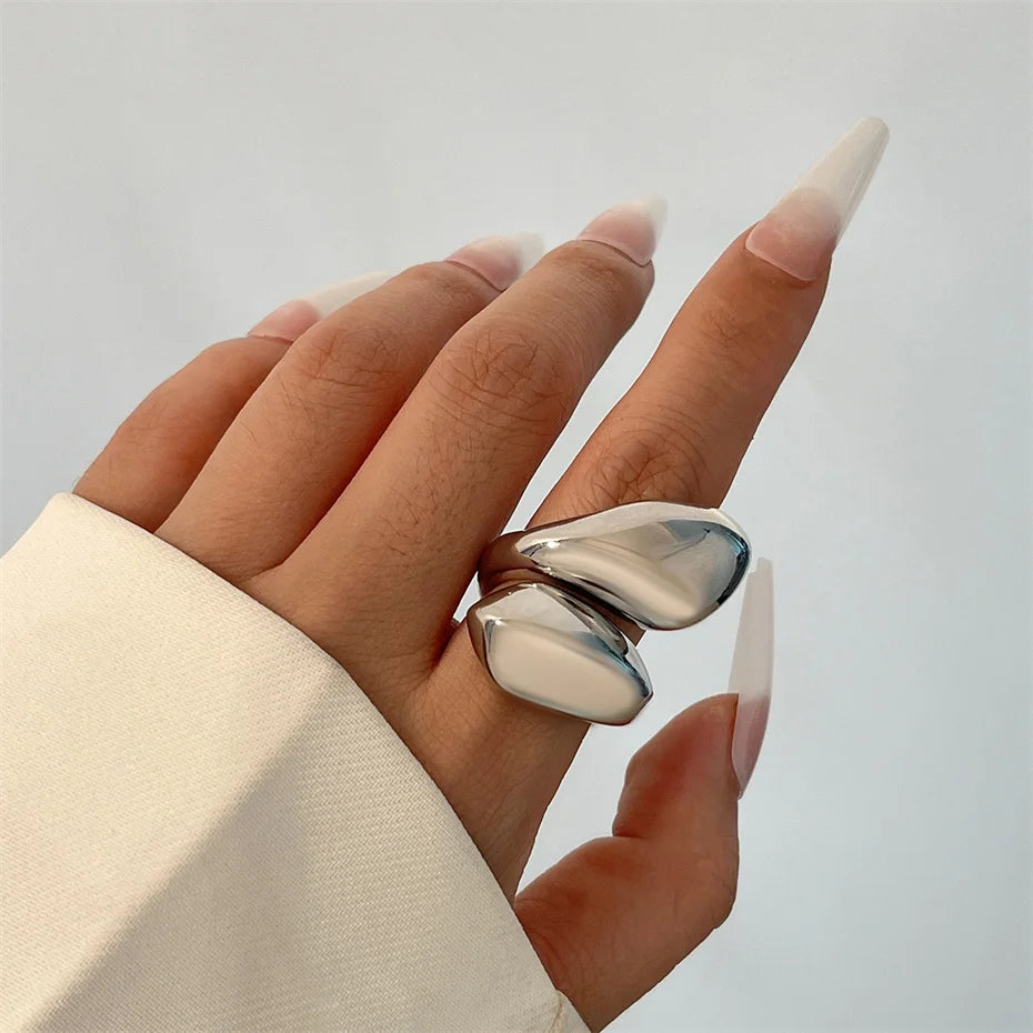Exaggerated Punk Smooth Water Drop Snake Rings for Women Vintage Geometric Adjustable Open Finger Ring Couple Jewelry