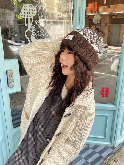 Casual Fair Isle Style Sheep Pattern Pom Pom Knit Beanie For Women