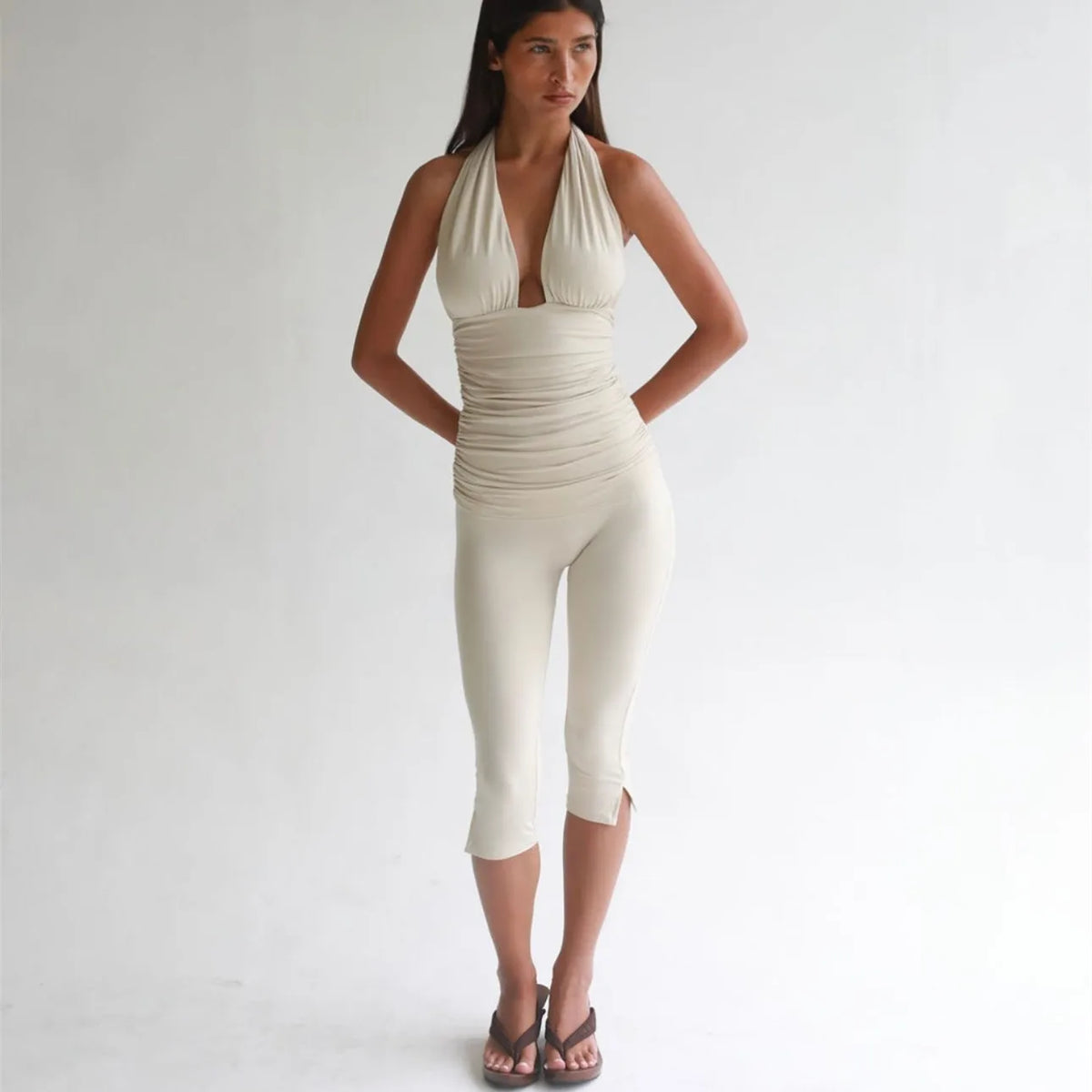 Women's Y2K Sexy Halter Neck Backless Deep V Neck Ruched Bodycon Capri Length Jumpsuit Solid Color Slim Fit Streetwear