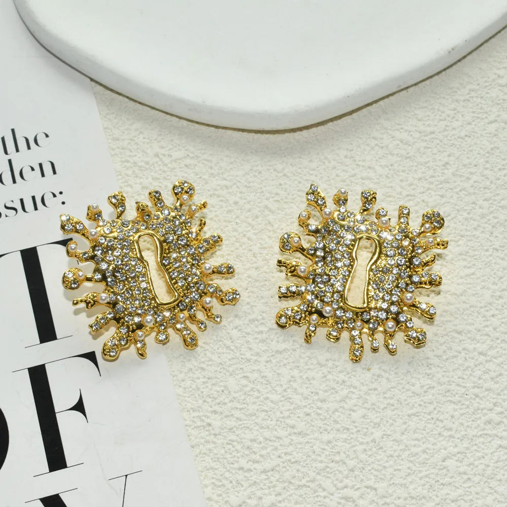 Gorgeous Shiny Rhinestone Gems Geometric Dangle Earrings for Women Jewelry Fashion Brand Ladys' Statement Earrings Accessories