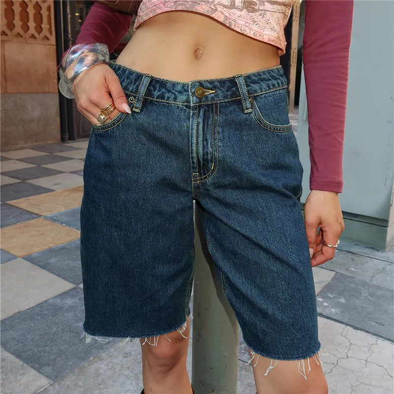 Women Loose Fit Denim Shorts Elegant Solid Color Zip Fly with Button Closure Bermuda Jean Shorts for Beach Daily Wear
