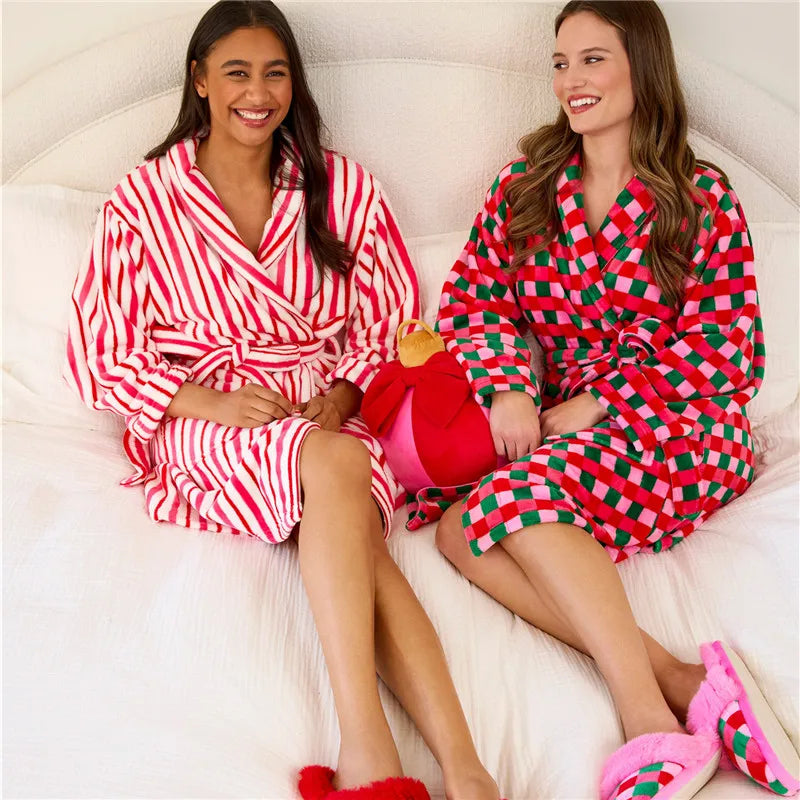 Women Christmas Shawl Robe Plush Bathrobe with Pockets Knee Length Nightgown Sleepwear Xmas Robes Loungewear