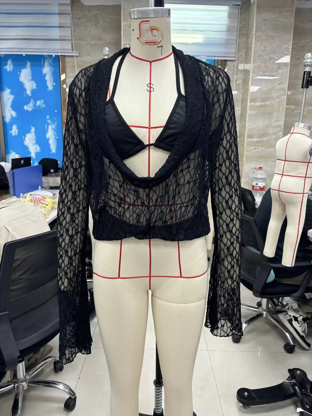 Sexy Women Lace Tops with Bra 2 Piece Set See Through Long Flare Sleeve Low Cut Tops and Bra Outfit Party Clubwear