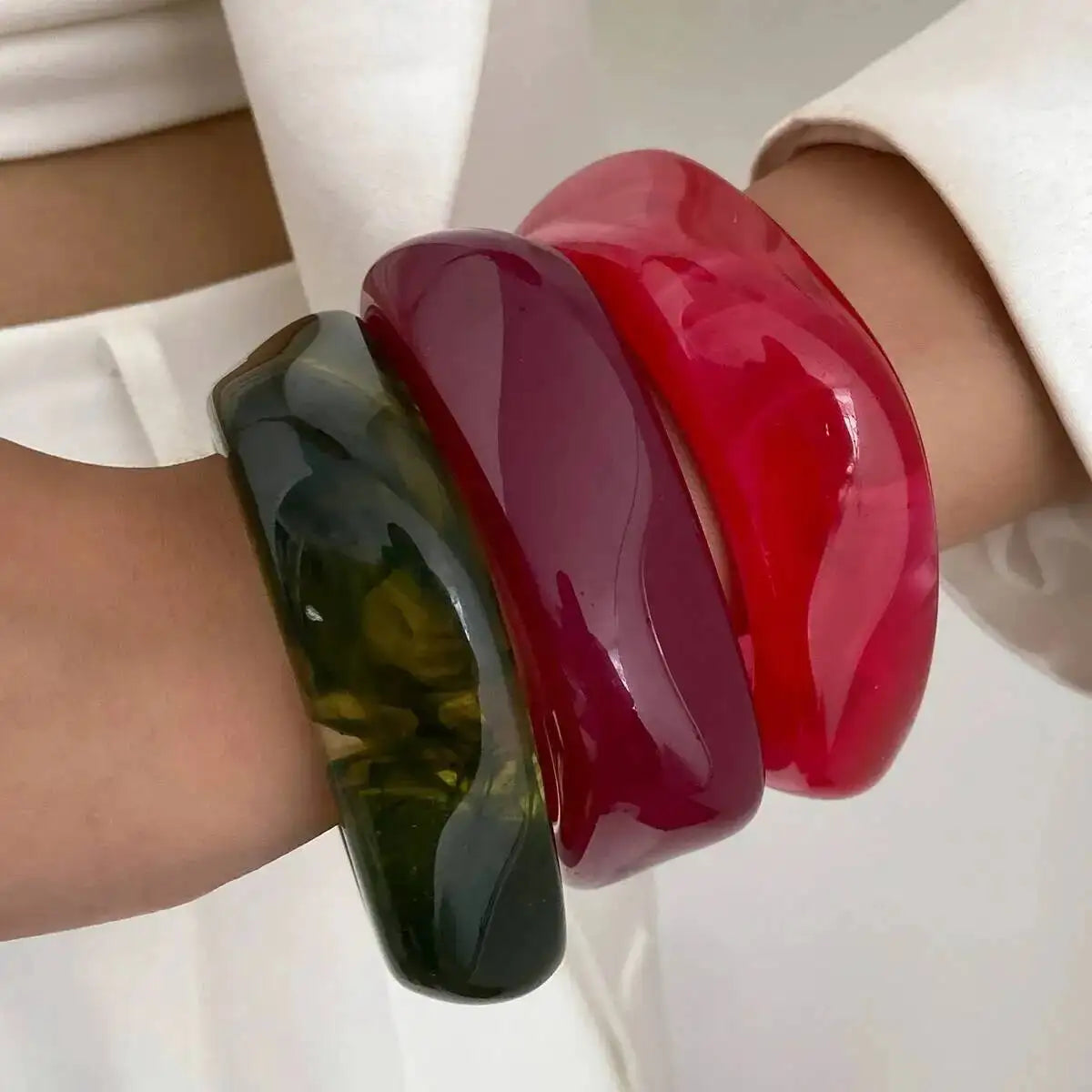 Women's Y2K Boho Irregular Geometric Resin Acrylic Bracelets Retro Stackable Wide Bangles Party Jewelry Gift