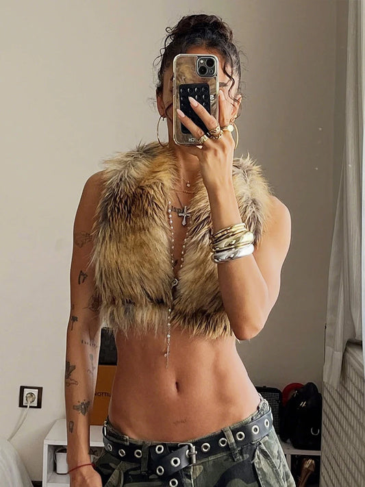 Gradient Fluffy Vest Women Halter Backless Sexy Hottie Hip-Hop Style Midnight Wild Party Sweetwear Fashion Coquett Tops