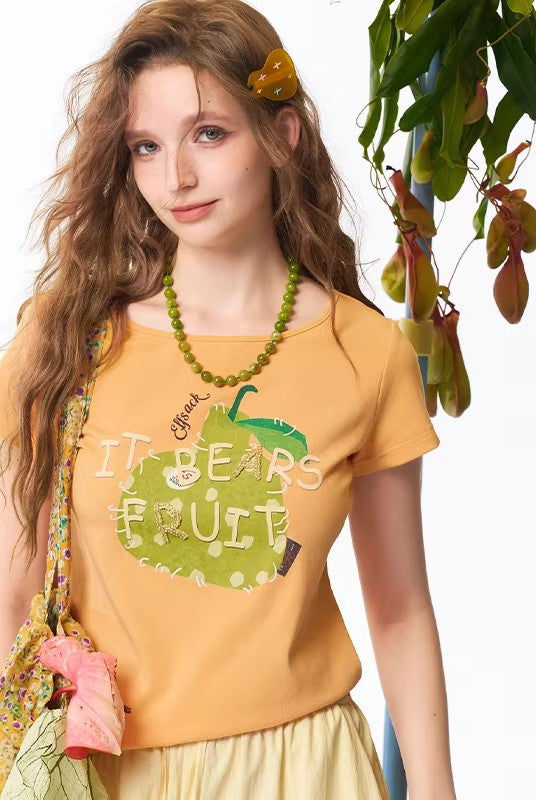 Women's Cropped Short Sleeve Tee with Pear Letter Embroidery, Hollow Twist Neck Slim Fit Top for Summer